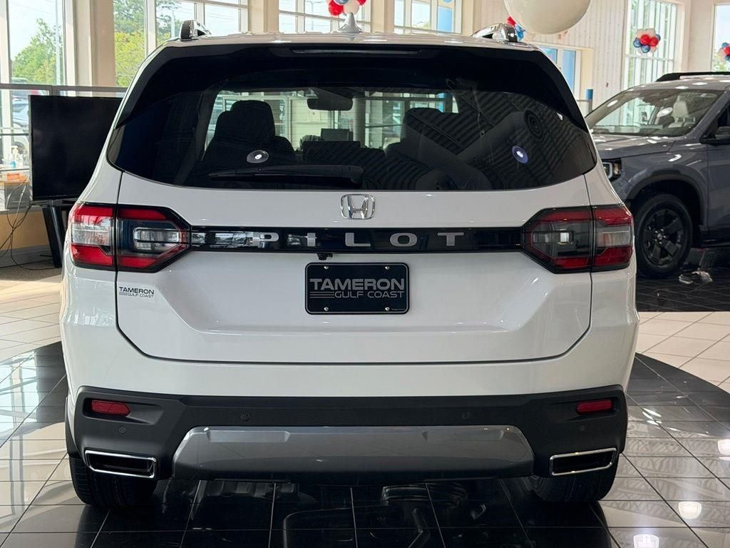 2026 Honda Pilot — rear three-quarter view